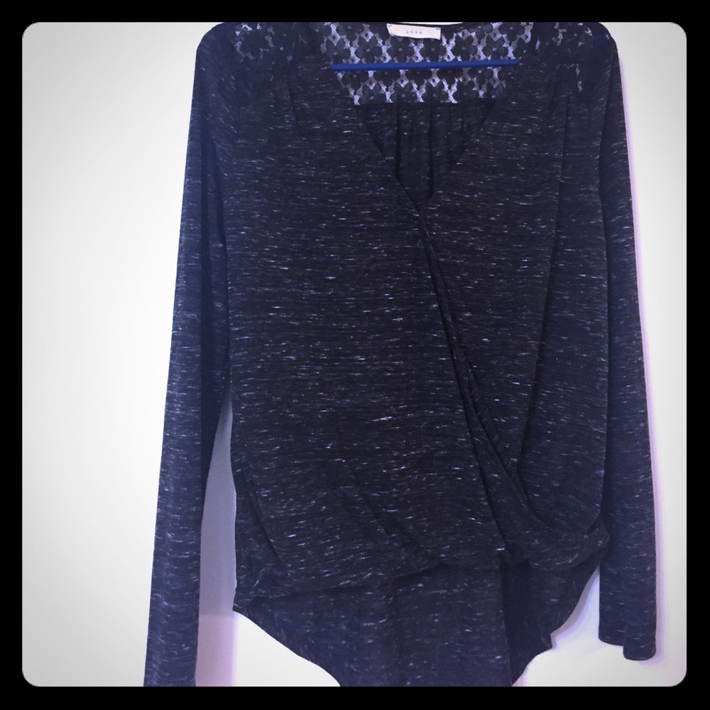 ✨NEW✨ lush gray/black lace shirt